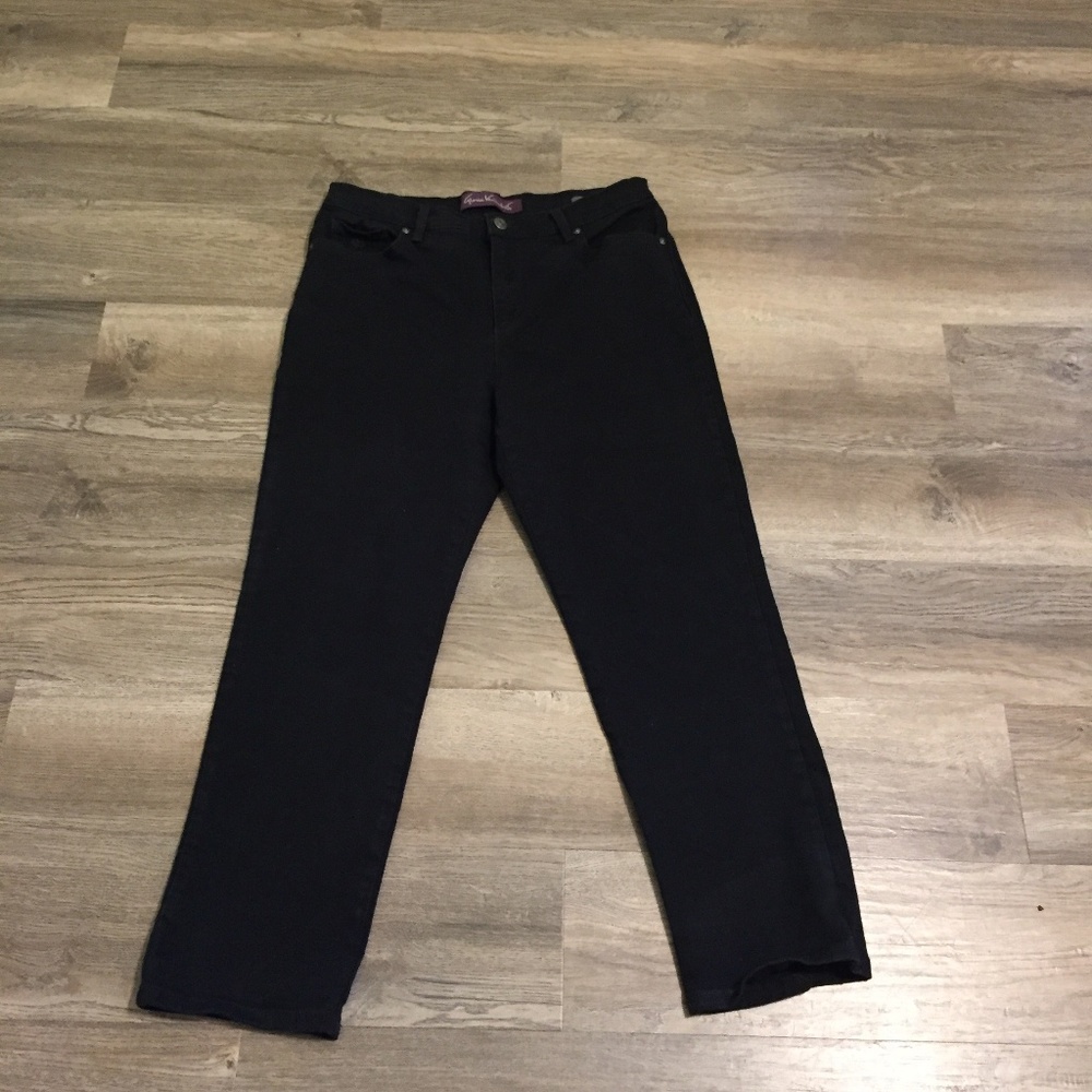 Gloria Vanderbilt Amanda Black Jeans Sz. 10 P